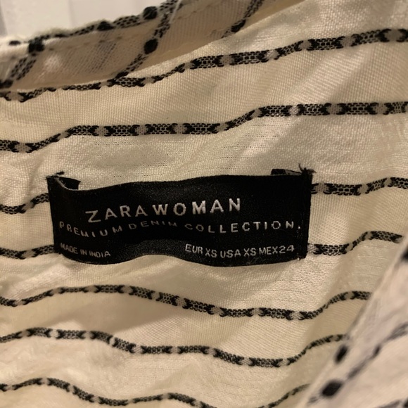 Zara Pom Pom blouse - Picture 5 of 5